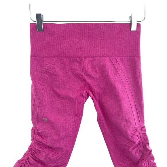 Lululemon Size 6 Ebb & Flow Crop Leggings Pink - Picture 7 of 11